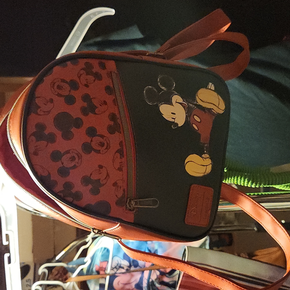 Loungefly mini backpack Mickey